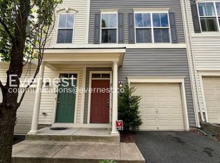 212 Shamrock Dr, Stafford, VA 22556
