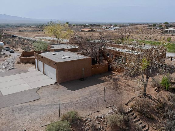 5th image of 1201 Chihuahua Rd NE