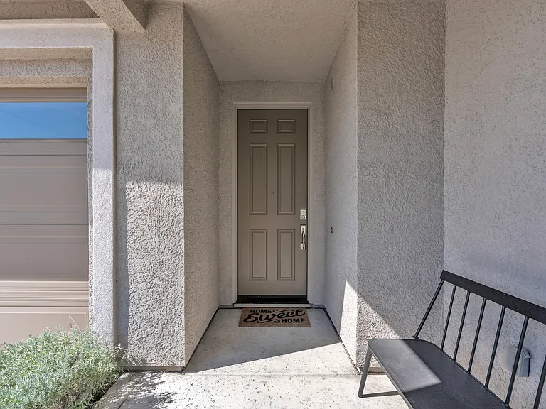 4578 Flagstaff Dr — Photo 4