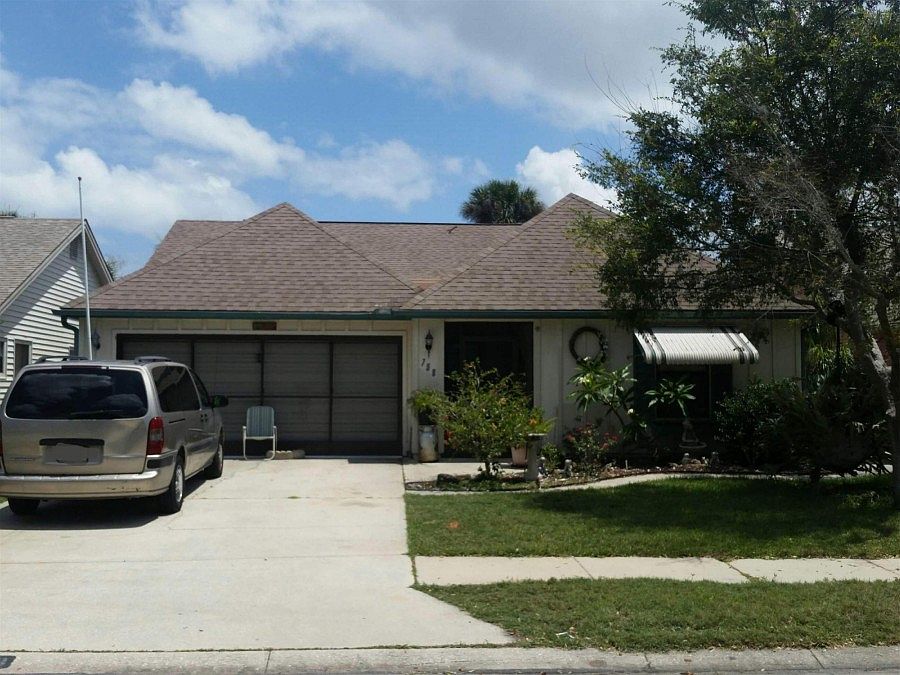 1st image of 758 Pine Shores Cir
