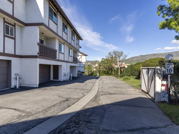10480 Sunland Blvd APT 54, Sunland, CA 91040