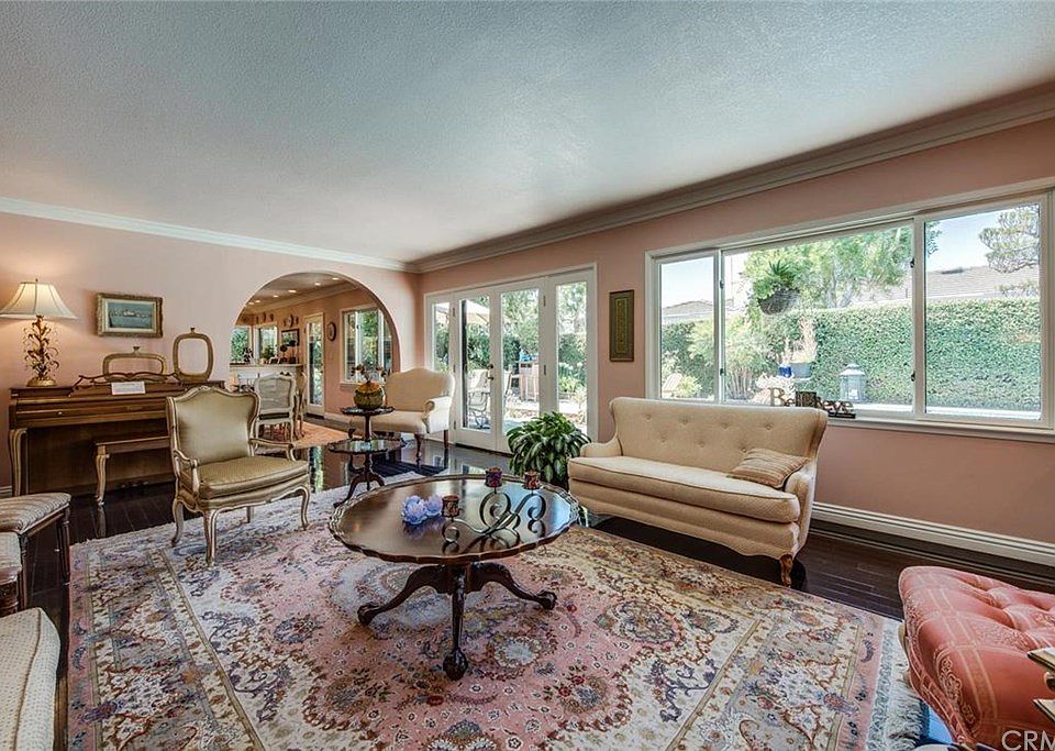 1st image of 13731 Carlsbad Dr