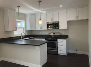 7308 Camellia Ave, North Hollywood, CA 91605