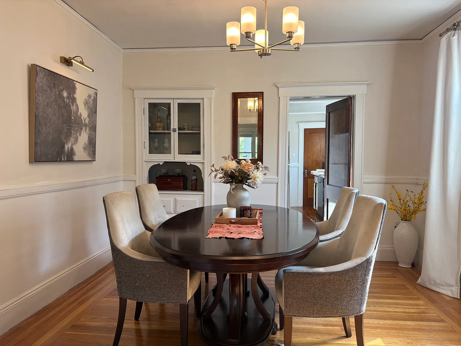 3 bed, 1500 sqft, $3,900 — Photo 4