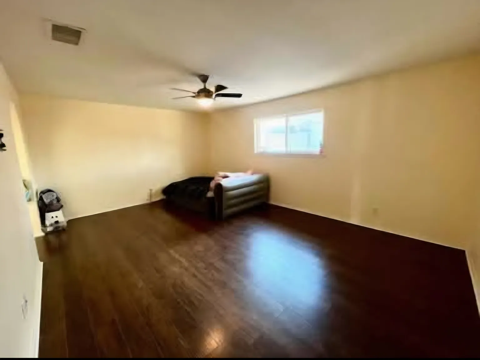 3833 Butterfield Rd — Photo 2