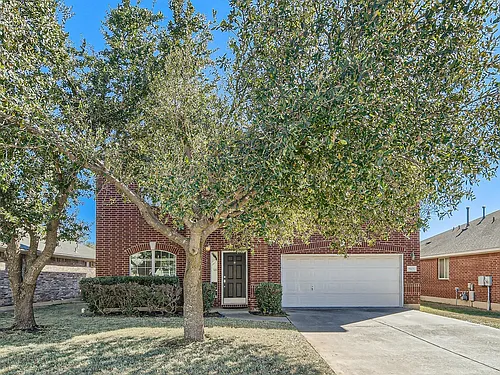 9425 Castle Pines Dr Photo 1