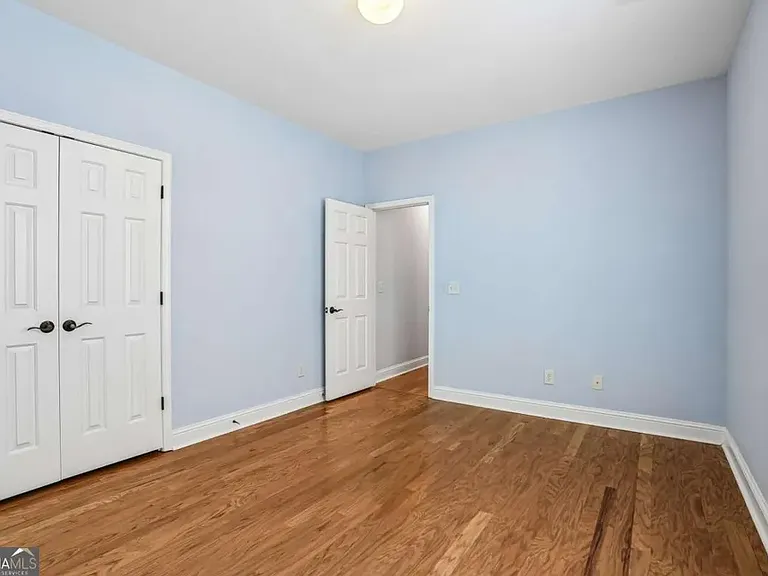 810 Freedom Way — Photo 40