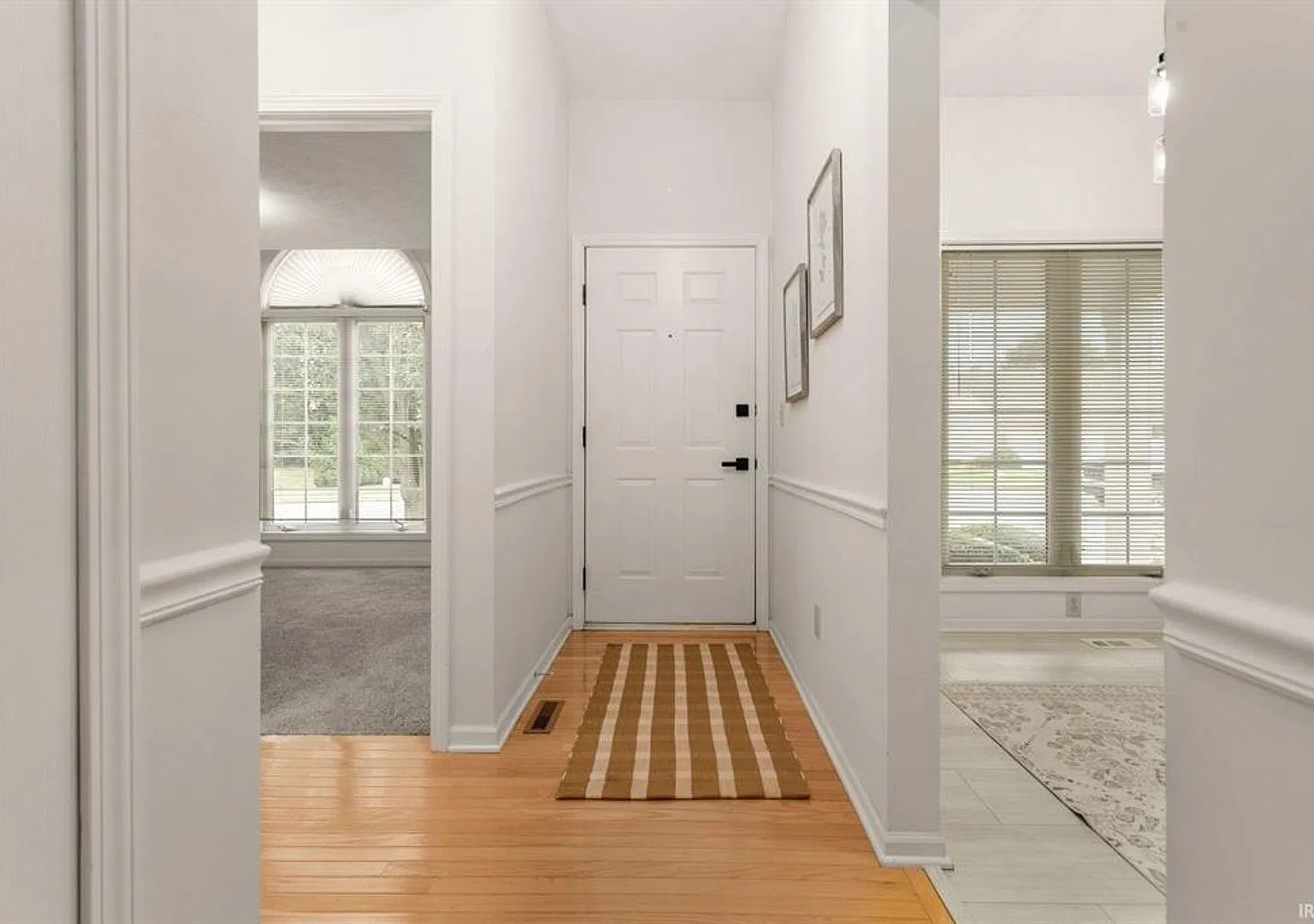 Ranch style home in South Bend with FREE lawn care! — Photo 3