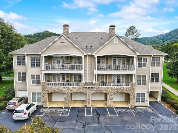 103 Glenview Ln APT 5048, Maggie Valley, NC 28751