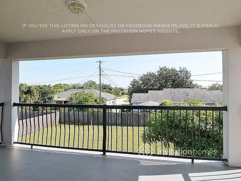 2351 SW Freeman St — Photo 16