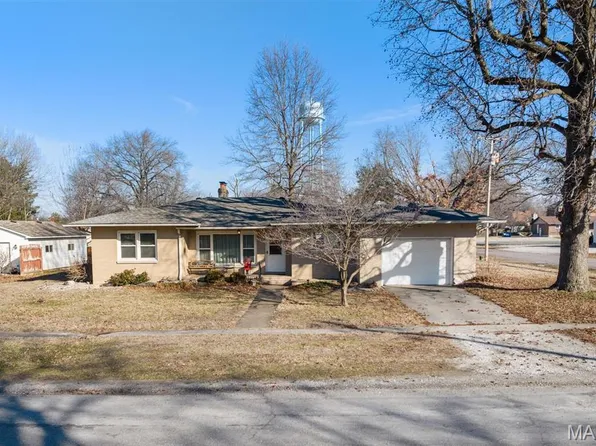 205 W Magnolia St, Marine, IL 62061