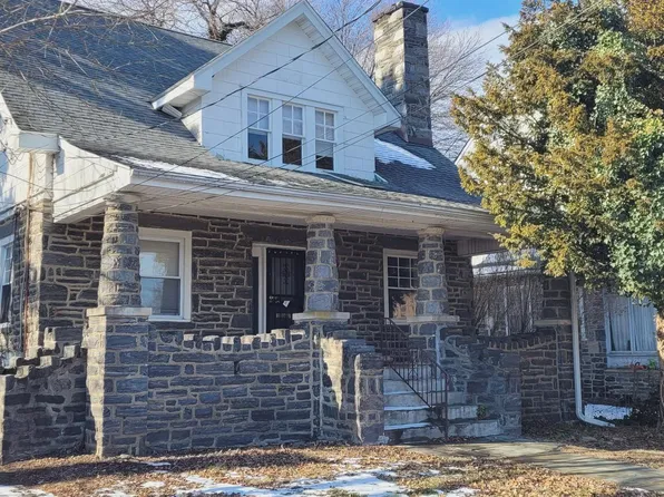 1224 W Darby Rd, Havertown, PA 19083