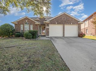 101 Wandering Dr, Forney, TX 75126