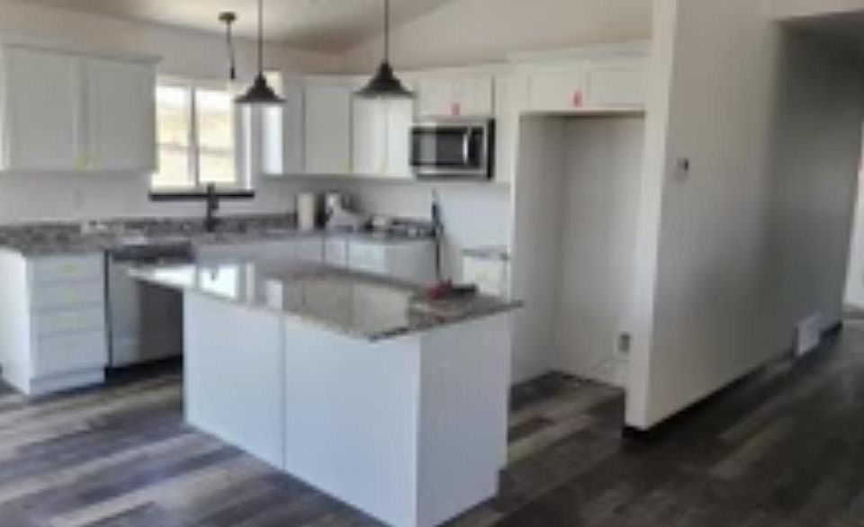 2nd image of 3131 Caymus Dr