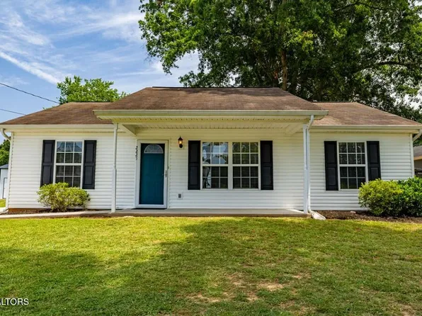 2225 Tuckaleechee Pike, Maryville, TN 37803