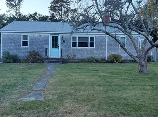 25 Antlers Shore Dr, Falmouth, MA 02540