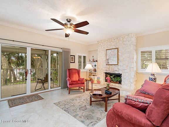 3rd image of 905 N Harbor City Blvd APT 106