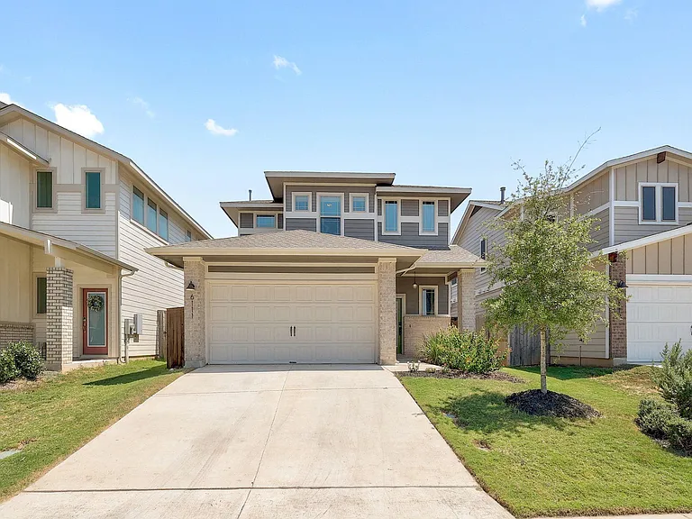 6111 Dumfries Ln — Photo 1