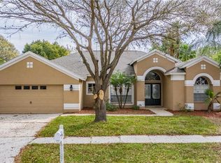 1807 S Ridge Dr, Valrico, FL 33594