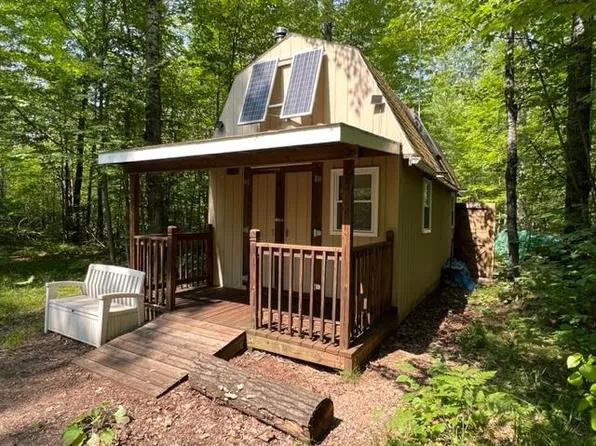 W10780 Blueberry Point Rd, Dunbar, WI 54119