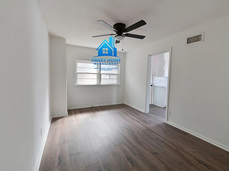 2908 Urban Ave — Photo 3