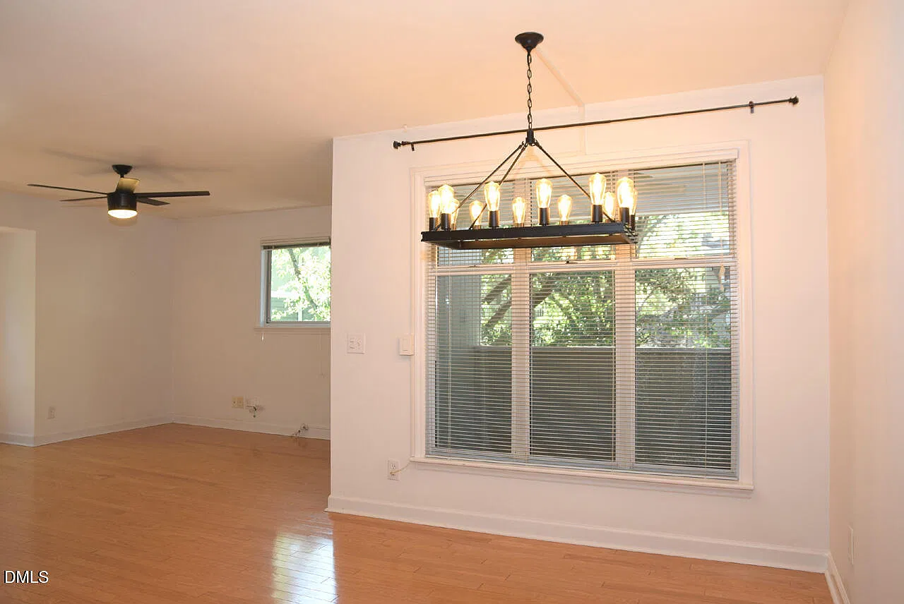 1 bed, 1.0 bath, 732 sqft, $1,650 — Photo 4