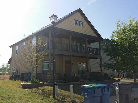 4th image of 1226 Heartwood Ave