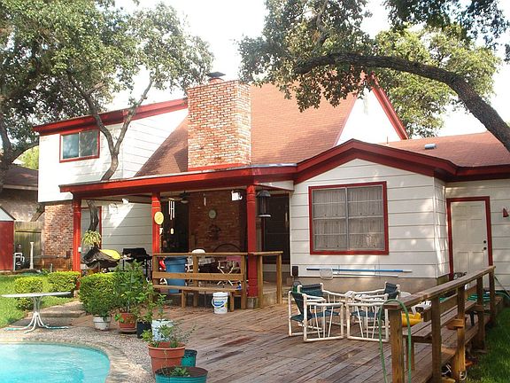Large Patio & Deck
