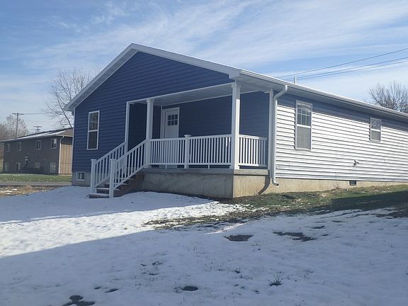 3rd image of 1003 E Cottonwood St