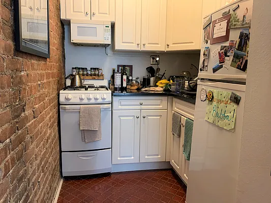 Rented by Corcoran | media 4