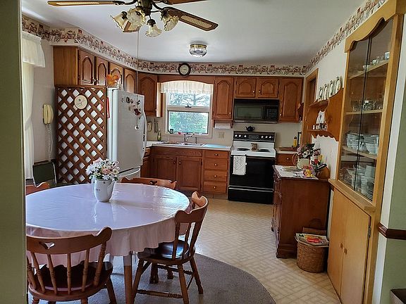 kitchen and dining room