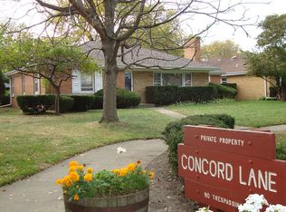 4511 Concord Ln, Skokie, IL 60076