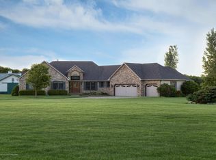 687 E Juddville Rd, Owosso, MI 48867