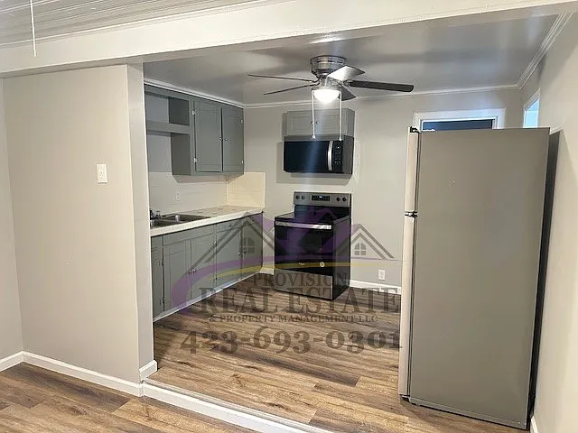 Water Included! 1br, 1ba Apartment — Photo 3