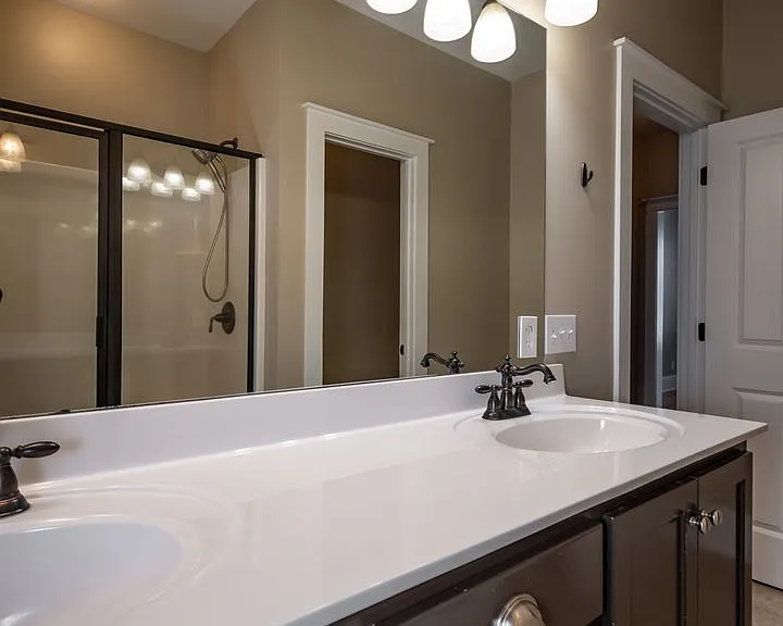 83 Charter Oak Dr — Photo 36