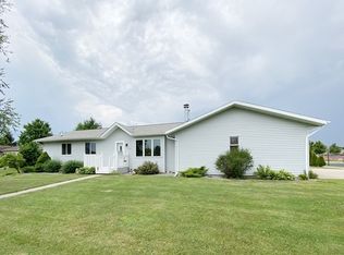 2100 S Peach Ave, Marshfield, WI 54449