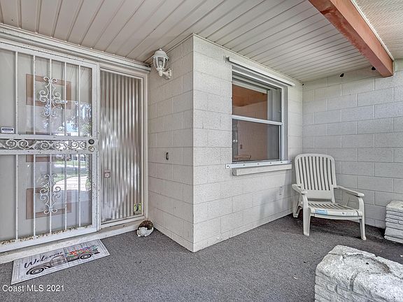 5th image of 1015 Casa Blanca Dr