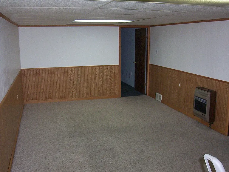 8985 Frederick St — Photo 11