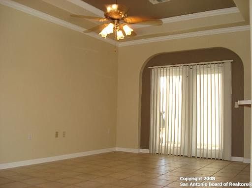 4th image of 934 SANTA ANNA ST