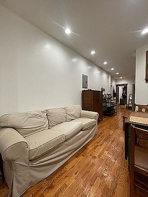 3rd image of 411 7th Ave #2A