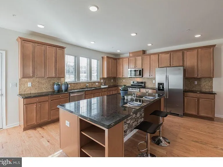 25 Eagle Ln — Photo 4