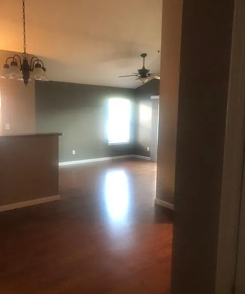 6303 Spring Creek Ln — Photo 2