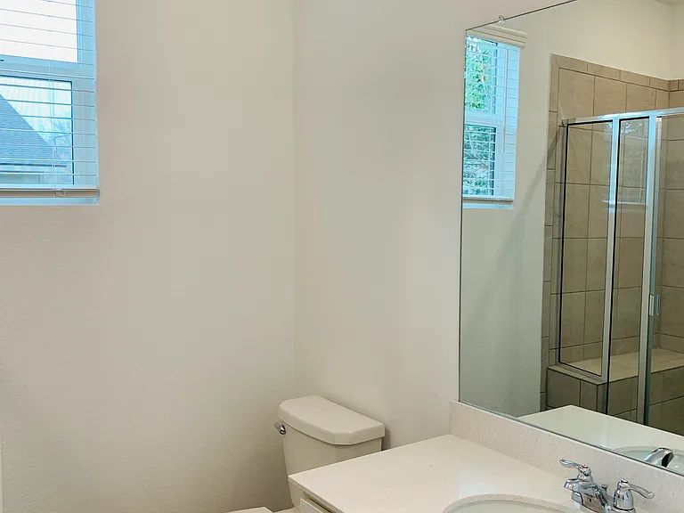 1100 Winnie Dr — Photo 17
