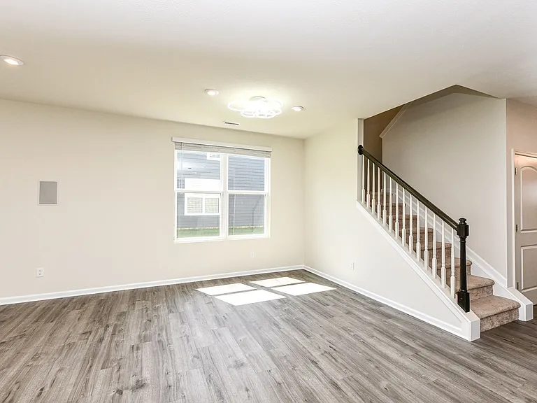 5465 Dunhaven Rd — Photo 12