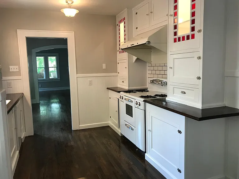 3230 Rogers Ave — Photo 5