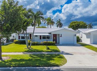 1005 SW 18th St, Boynton Beach, FL 33426