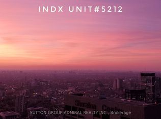 70 Temperance St #5212, Toronto, ON M5H 0B1