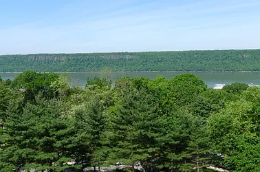 Sold by Robert E. Hill 