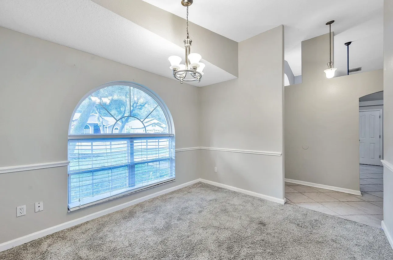 3 bed, 1390 sqft, $2,850 — Photo 4