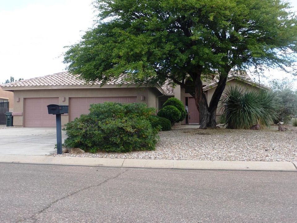 1st image of 3044 Palmer Dr
